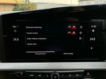 Vauxhall Mokka 100kW Ultimate 50kWh 5dr Auto