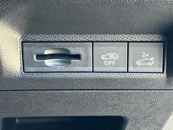 Peugeot 3008 157kW GT 73kWh 5dr Auto