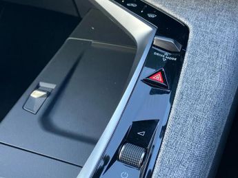 Peugeot 3008 157kW GT 73kWh 5dr Auto