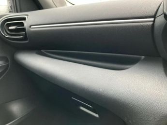 Mazda 2 Hybrid 1.5i Hybrid Select 5dr CVT