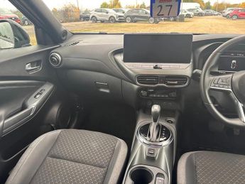 Nissan Juke 1.6 Hybrid N-Connecta 5dr Auto
