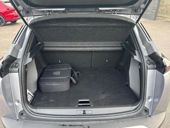 Peugeot 2008 100kW GT Premium 50kWh 5dr Auto