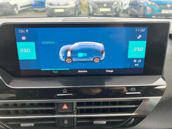 Citroen C4 100kW Shine Plus 50kWh 5dr Auto