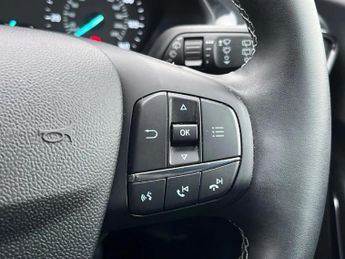 Ford Puma 1.0 EcoBoost Hybrid mHEV Titanium 5dr DCT