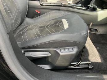 Vauxhall Mokka 100kW Ultimate 50kWh 5dr Auto