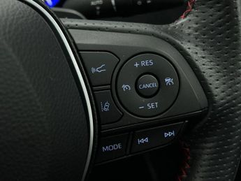 Toyota Corolla 2.0 VVT-i Hybrid GR Sport 5dr CVT