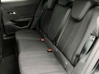 Vauxhall Mokka 100kW GS Line 50kWh 5dr Auto