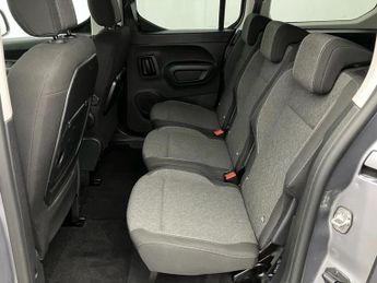 Vauxhall Combo Life Combo Life 100kW Ultimate XL 50kWh 5dr Auto Estate