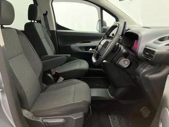 Vauxhall Combo Life Combo Life 100kW Ultimate XL 50kWh 5dr Auto Estate