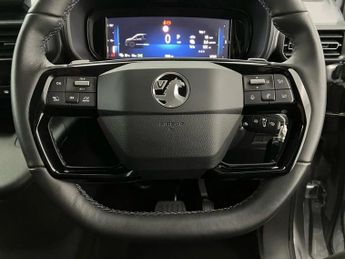 Vauxhall Combo Life Combo Life 100kW Ultimate XL 50kWh 5dr Auto Estate