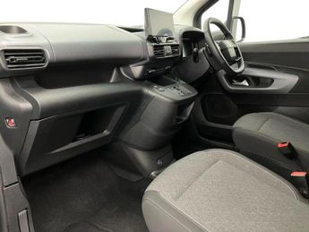 Vauxhall Combo Life Combo Life 100kW Ultimate XL 50kWh 5dr Auto Estate