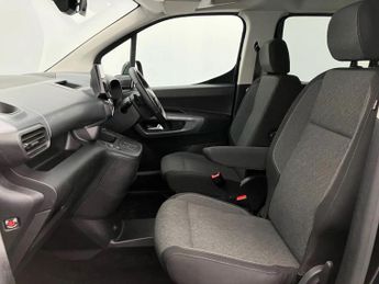 Vauxhall Combo Life Combo Life 100kW Ultimate XL 50kWh 5dr Auto Estate