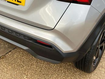 Nissan Juke 1.0 DiG-T 114 N-Connecta 5dr DCT