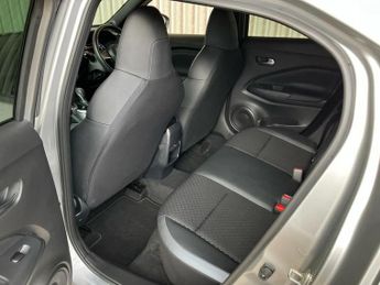 Nissan Juke 1.0 DiG-T 114 N-Connecta 5dr DCT