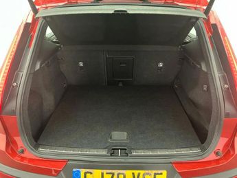 Volvo Xc40 2.0 B4P Inscription Pro 5dr Auto