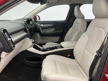 Volvo Xc40 2.0 B4P Inscription Pro 5dr Auto