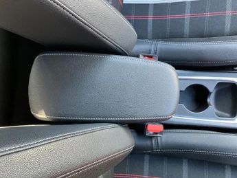 Vauxhall Corsa 100kW Anniversary Edition 50kWh 5dr Auto [11kWCh]