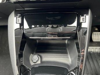 Peugeot 208 100kW E-Style 50kWh 5dr Auto
