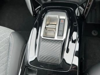 Peugeot 208 100kW E-Style 50kWh 5dr Auto