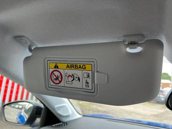 Peugeot 208 100kW E-Style 50kWh 5dr Auto