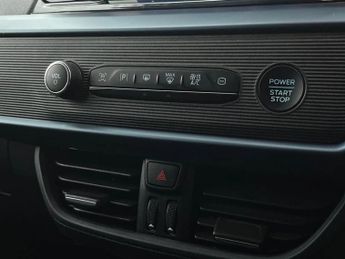 Ford Transit Courier 1.0 EcoBoost 125ps Active Van Auto