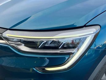 Renault Arkana 1.6 E-TECH Hybrid 145 Iconic 5dr Auto