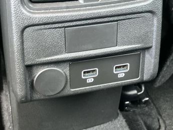 Renault Arkana 1.6 E-TECH Hybrid 145 Iconic 5dr Auto