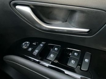 Hyundai Tucson 1.6 TGDi 48V MHD Premium 5dr 2WD DCT
