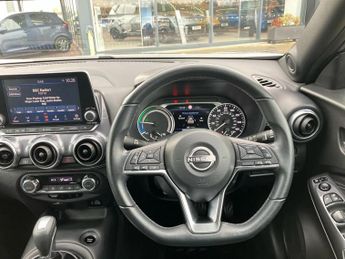 Nissan Juke 1.6 Hybrid N-Connecta 5dr Auto
