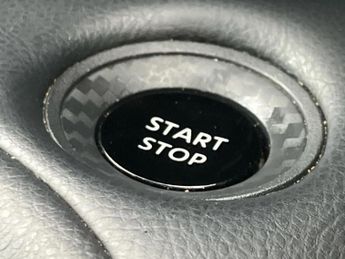 Nissan Juke 1.6 Hybrid N-Connecta 5dr Auto