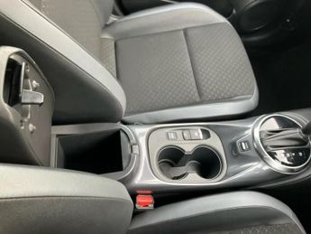 Nissan Juke 1.6 Hybrid N-Connecta 5dr Auto