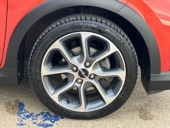 Kia Picanto 1.0 X-Line S 5dr Auto