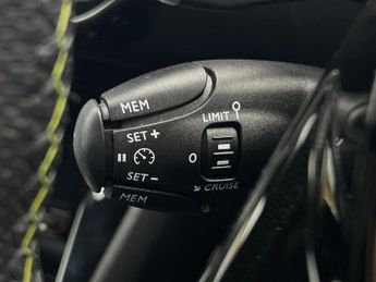 Peugeot 208 1.2 PureTech 100 GT 5dr EAT8