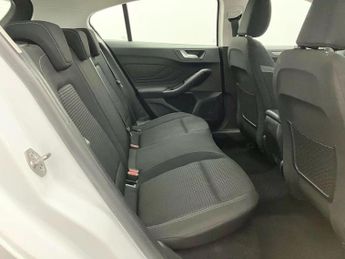 Ford Focus 1.0T EcoBoost MHEV Trend Hatchback 5dr Petrol Hybrid DCT Euro 6 