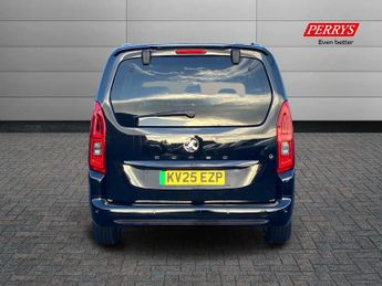 Vauxhall Combo Life 100kW Ultimate XL 52kWh 5dr Auto