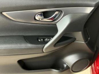 Nissan Qashqai 1.5 dCi 115 N-Connecta 5dr DCT