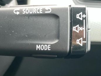 Renault Clio 1.6 E-TECH Hybrid 140 SE Edition 5dr Auto