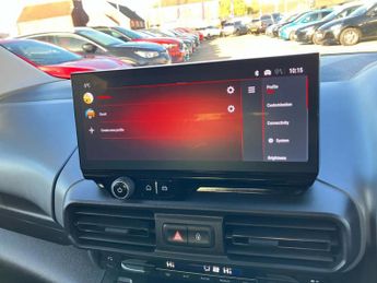 Vauxhall Combo Life Combo Life 100kW Ultimate XL 52kWh 5dr Auto Estate