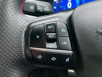 Ford Kuga 2.5 PHEV ST-Line Edition 5dr CVT