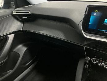 Peugeot 2008 100kW Allure Premium+ 50kWh 5dr Auto