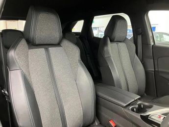 Peugeot 3008 1.2 PureTech Allure 5dr EAT8