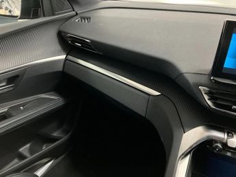 Peugeot 3008 1.2 PureTech Allure 5dr EAT8
