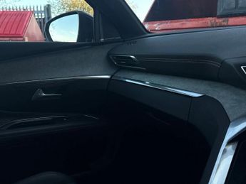 Peugeot 3008 1.5 BlueHDi GT Premium 5dr EAT8