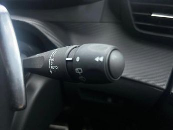Peugeot 208 1.2 Hybrid 136 GT 5dr e-DSC6