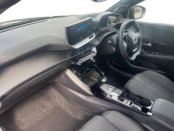 Peugeot 208 1.2 Hybrid 136 GT 5dr e-DSC6