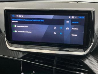 Peugeot 2008 100kW Allure 50kWh 5dr Auto