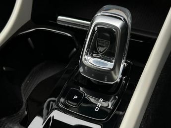 Volvo Xc40 2.0 B4P Inscription 5dr Auto