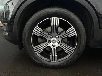 Volvo Xc40 2.0 B4P Inscription 5dr Auto