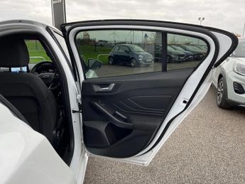 Ford Focus 1.0 EcoBoost 125 ST-Line 5dr Auto