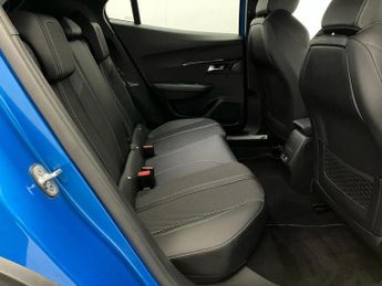 Peugeot 2008 115kW GT 54kWh 5dr Auto